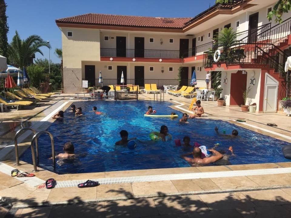 Mg Moms Hotel Kemer Exterior foto