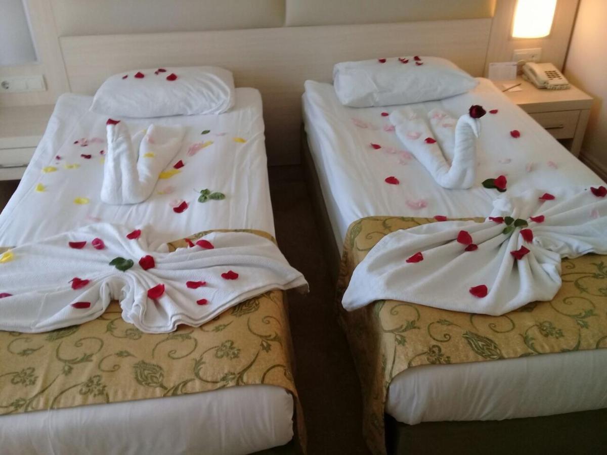 Mg Moms Hotel Kemer Exterior foto